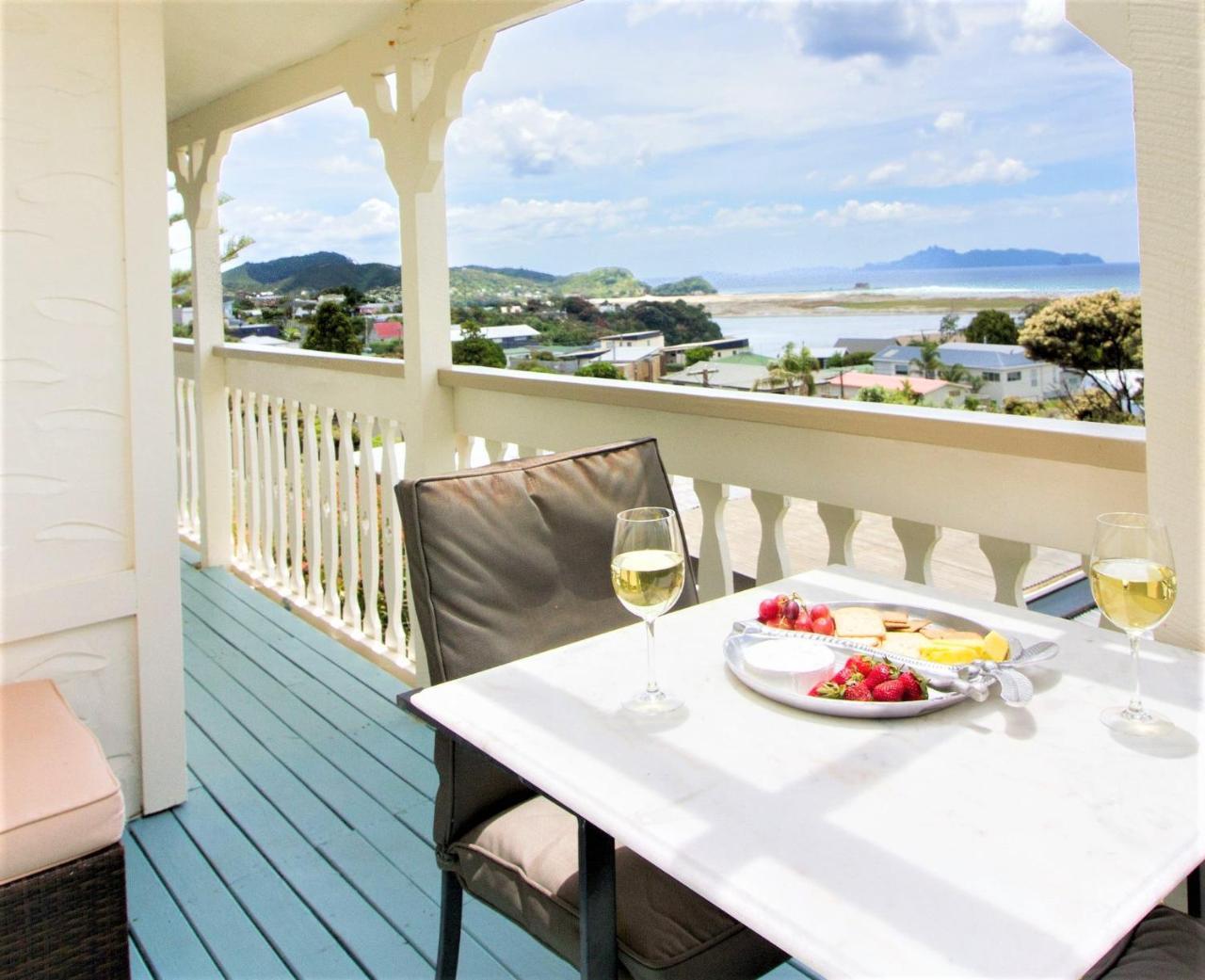 Mangawhai Lodge Esterno foto